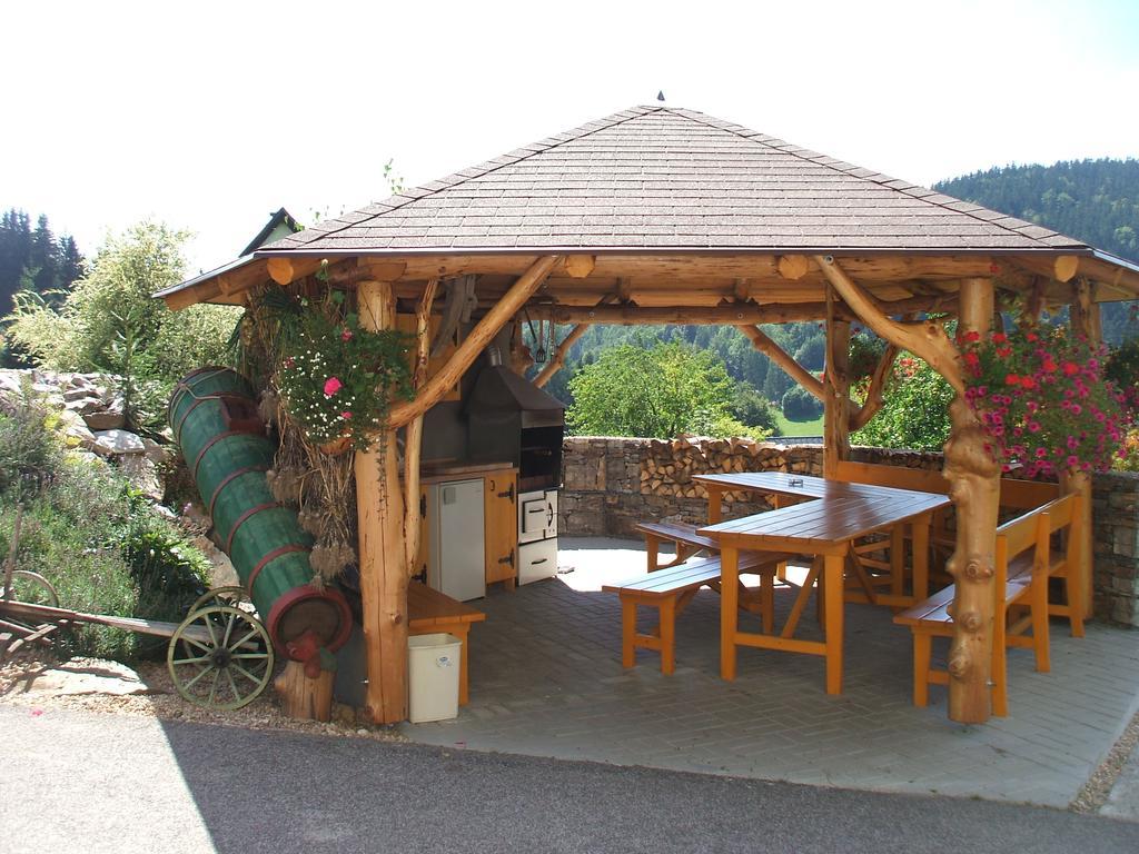 Apartments Vecernik Rokytnice 로끼뜨니쩨나드이제로우 외부 사진